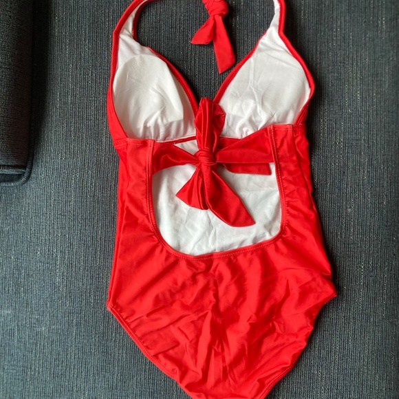 Budweiser swimsuit size M - Picture 2 of 4